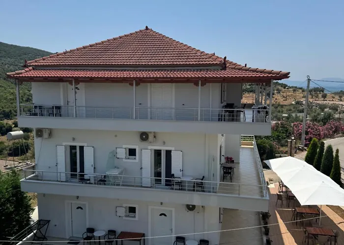 Vila Ervin Ksamil